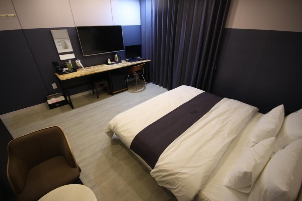 Dove Hotel Ilsan Ni Exterior photo