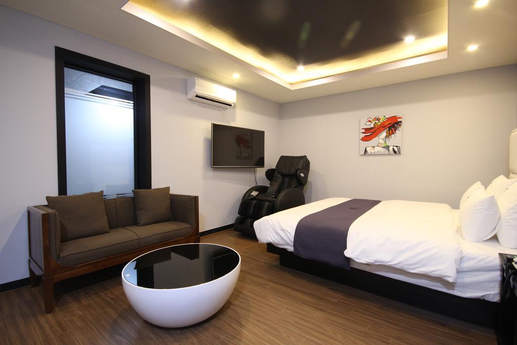 Dove Hotel Ilsan Ni Exterior photo