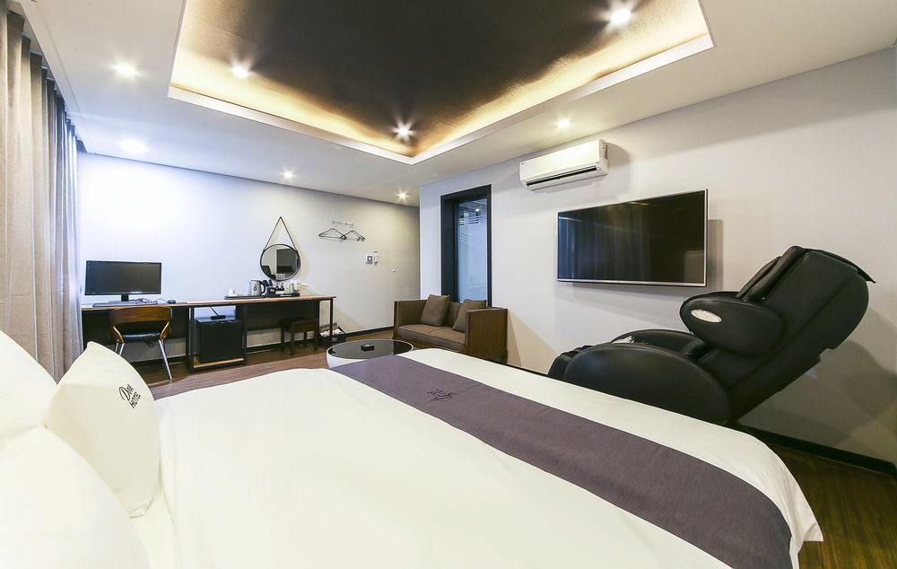 Dove Hotel Ilsan Ni Exterior photo